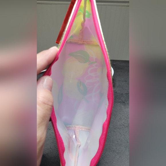 Lily Pulitzer for Estee Lauder Cosmetic Bag - Picture 6 of 14